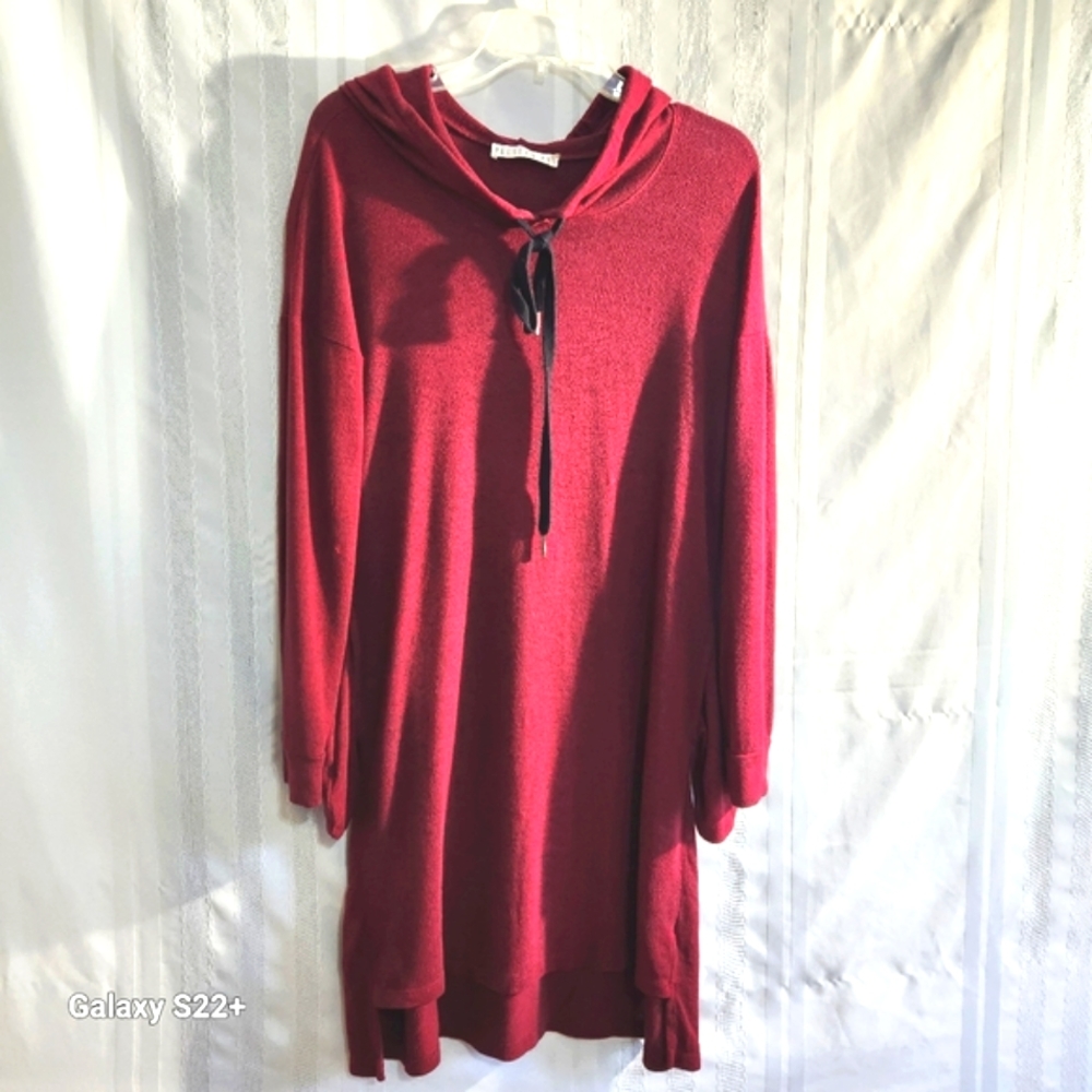 POTTERS POT ~RED HILO HOODED SWEATER DRESS ~STRETCH ~DRAWSTRING ~ SIZE MEDIUM